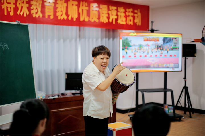 杨秀秀.jpg