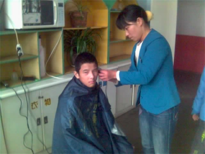 2429_200811061700035Y2kI.jpg